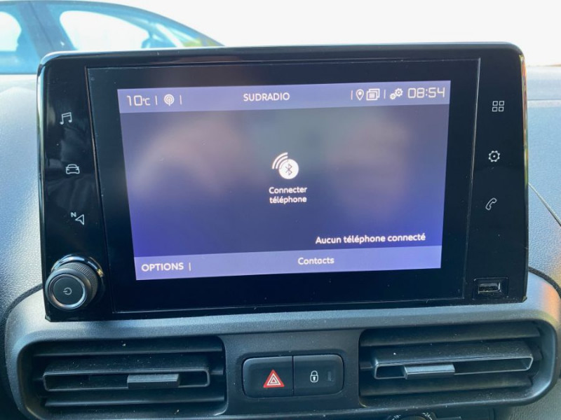 Photo 12 de l'offre de PEUGEOT PARTNER DOBLO 1.5 BlueHDi 130 BVM6 CONNECT GPS Camera 1ère Main 17450.H.T. à 17450€ chez Mérignac auto