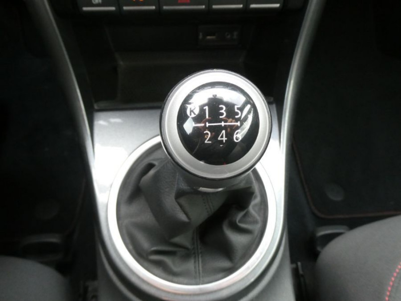 Photo 28 de l'offre de VOLKSWAGEN COCCINELLE CABRIOLET 1.2 TSI 105 BVM6 SOUND JA18 GPS Xénon Suivi VW à 19800€ chez Mérignac auto