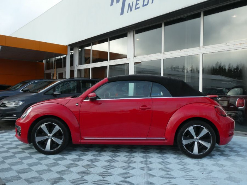 Photo 13 de l'offre de VOLKSWAGEN COCCINELLE CABRIOLET 1.2 TSI 105 BVM6 SOUND JA18 GPS Xénon Suivi VW à 19800€ chez Mérignac auto