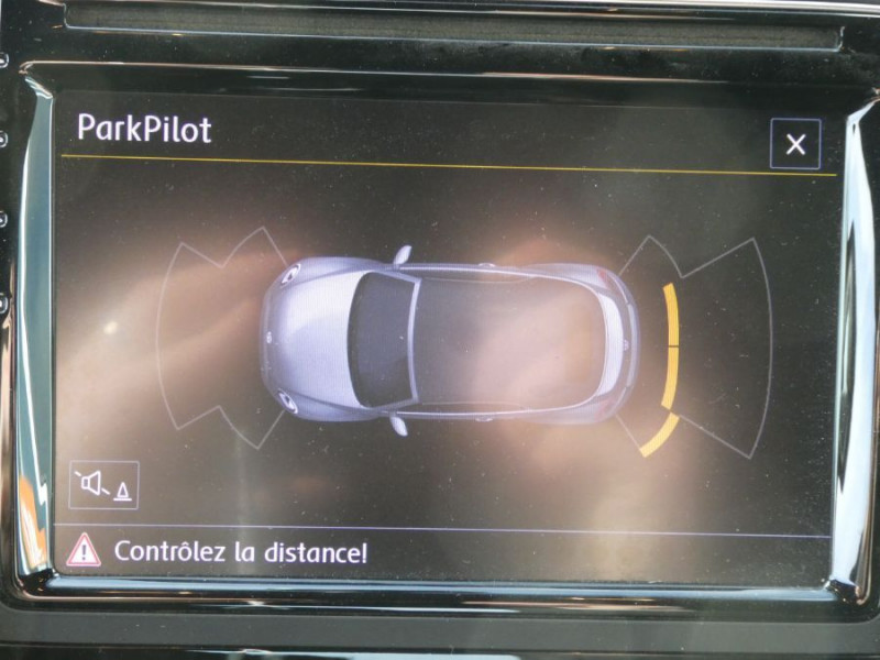 Photo 18 de l'offre de VOLKSWAGEN COCCINELLE CABRIOLET 1.2 TSI 105 BVM6 SOUND JA18 GPS Xénon Suivi VW à 19800€ chez Mérignac auto