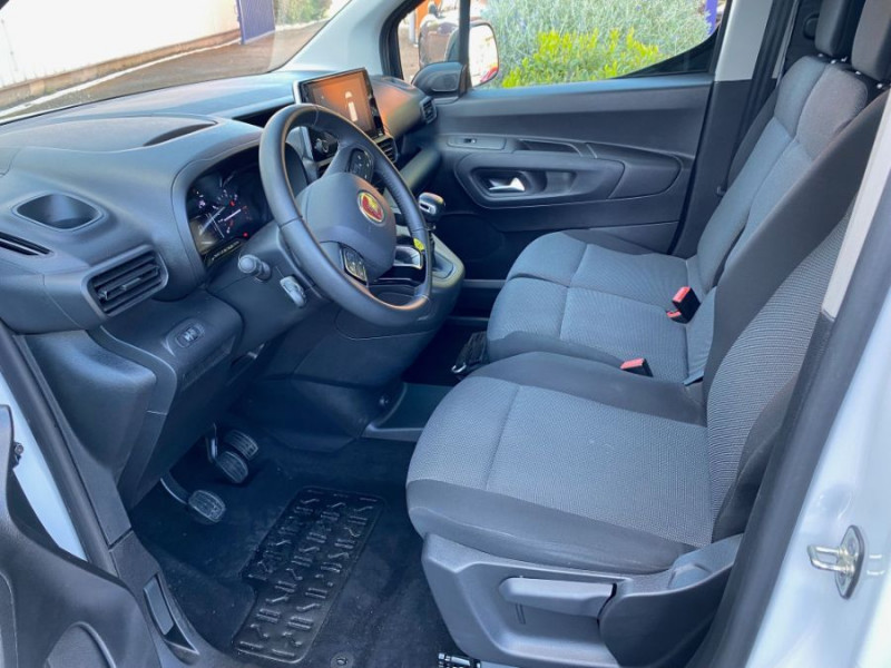 Photo 5 de l'offre de PEUGEOT PARTNER DOBLO 1.5 BlueHDi 130 BVM6 CONNECT GPS Camera 1ère Main 17450.H.T. à 17450€ chez Mérignac auto