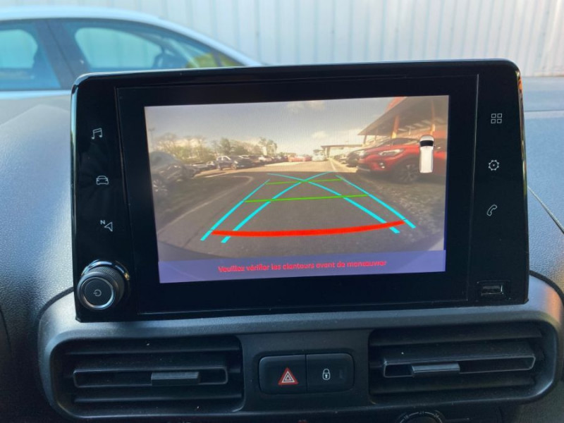 Photo 6 de l'offre de PEUGEOT PARTNER DOBLO 1.5 BlueHDi 130 BVM6 CONNECT GPS Camera 1ère Main 17450.H.T. à 17450€ chez Mérignac auto