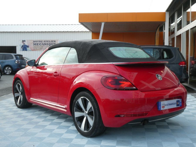Photo 3 de l'offre de VOLKSWAGEN COCCINELLE CABRIOLET 1.2 TSI 105 BVM6 SOUND JA18 GPS Xénon Suivi VW à 19800€ chez Mérignac auto