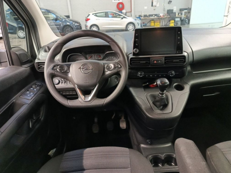 Photo 4 de l'offre de OPEL COMBO LIFE XL LONG 1.2 Turbo 110 BVM6 L2H1 ENJOY GPS Radar 7PL à 19900€ chez Mérignac auto