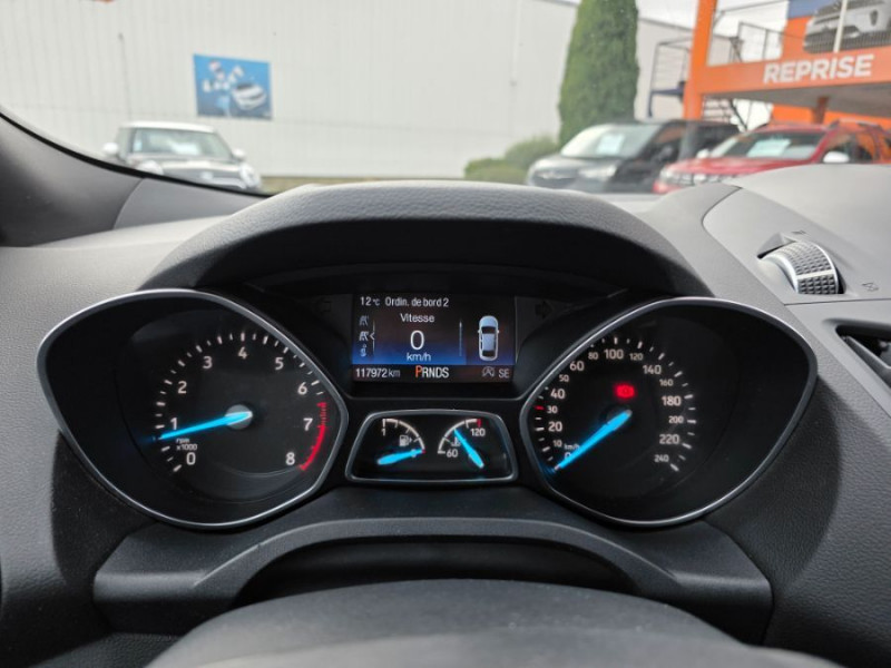 Photo 27 de l'offre de FORD KUGA 1.5 Flexifuel-E85 150 BVA 4X2 ST LINE Pack Prémium JA19 Attel. à 17450€ chez Mérignac auto