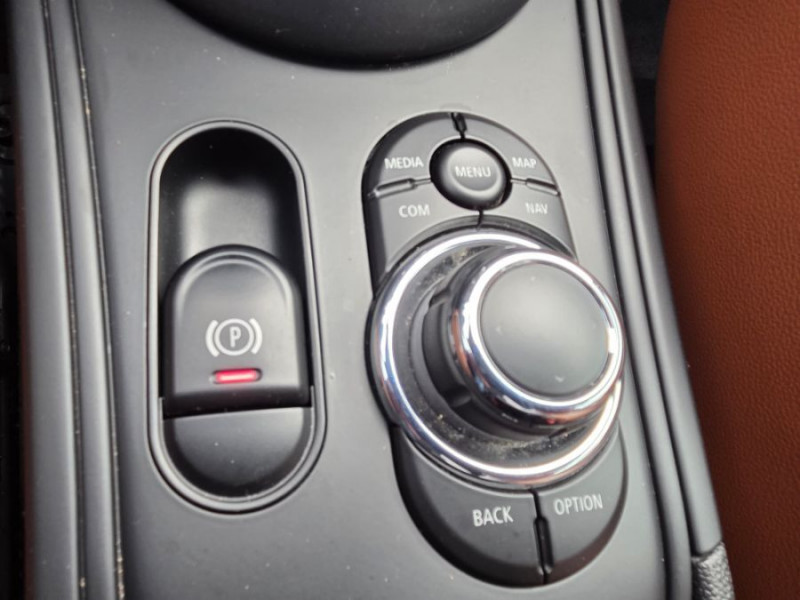 Photo 20 de l'offre de MINI COUNTRYMAN (F60) ONE D 115 BVA CUIR GPS Key Less CarPlay 1ère Main à 27490€ chez Mérignac auto
