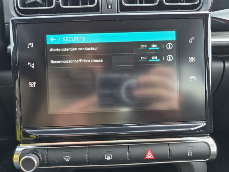 Photo 31 de l'offre de CITROEN C3 III 1.2 PureTech 82 SHINE GPS Camera à 9890€ chez Mérignac auto