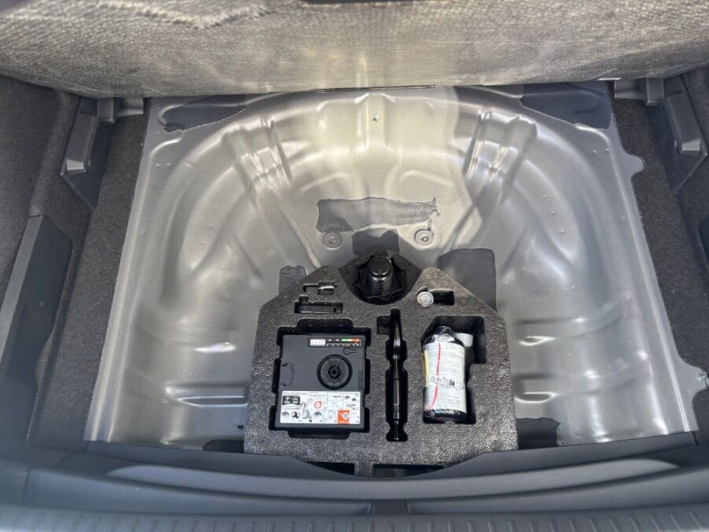 Photo 35 de l'offre de CUPRA FORMENTOR 2.0 TDI 150 DSG DYNAMIC DESIGN Baquets SEM TOE JA18 Gtie 2030 à 39950€ chez Mérignac auto