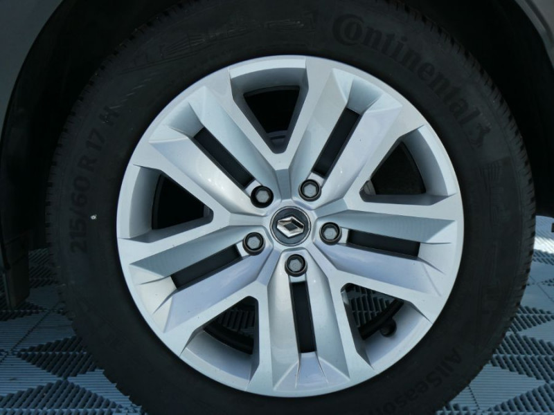 Photo 36 de l'offre de RENAULT CAPTUR II 1.3 TCe 130 EDC7 BUSINESS GPS Camera Radars Clim Auto à 17450€ chez Mérignac auto