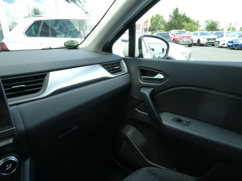 Photo 34 de l'offre de RENAULT CAPTUR II 1.3 TCe 130 EDC7 BUSINESS GPS Camera Radars Clim Auto à 17450€ chez Mérignac auto