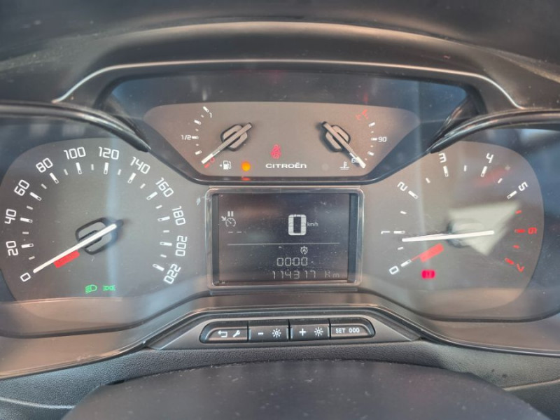 Photo 19 de l'offre de CITROEN C3 1.6 HDI 75 FEEL CLIM Bluetooth à 8950€ chez Mérignac auto