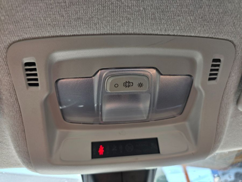 Photo 25 de l'offre de CITROEN C3 1.6 HDI 75 FEEL CLIM Bluetooth à 8950€ chez Mérignac auto