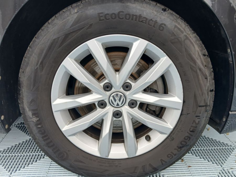 Photo 23 de l'offre de VOLKSWAGEN PASSAT SW VIII 1.6 TDI 120 DSG7 STYLE BUSINESS GPS Radars ACC Hayon EL. 1ère Main à 22890€ chez Mérignac auto
