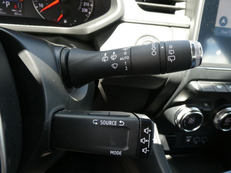 Photo 29 de l'offre de RENAULT CAPTUR II 1.3 TCe 130 EDC7 BUSINESS GPS Camera Radars Clim Auto à 17450€ chez Mérignac auto