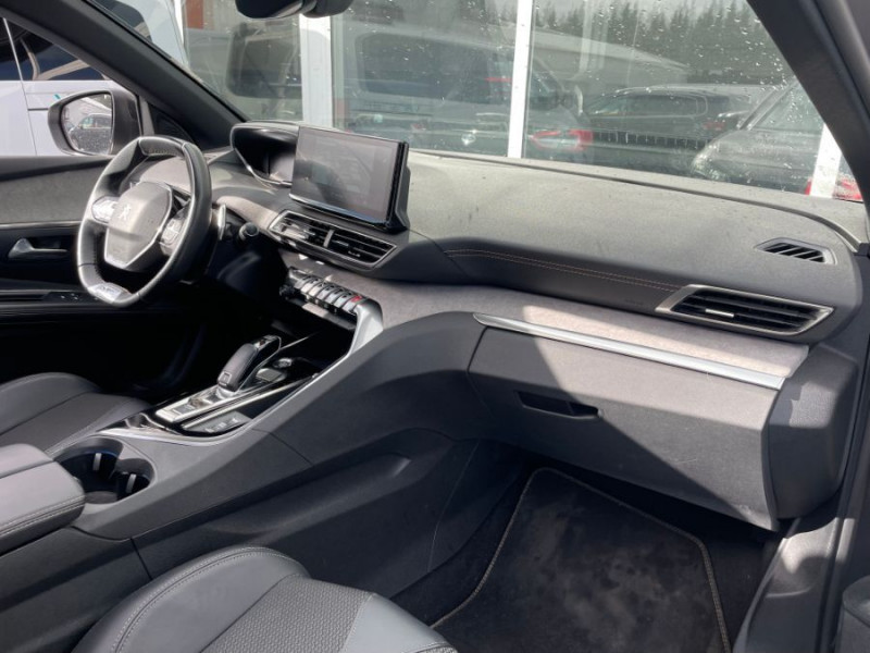 Photo 21 de l'offre de PEUGEOT 5008 II 1.5 BlueHDi 130 EAT8 GT TOE Camera 360° 7PL à 27950€ chez Mérignac auto