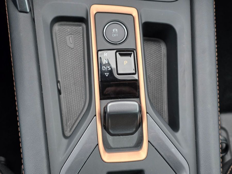 Photo 28 de l'offre de CUPRA LEON NEW IV 1.5 eTSI 150 DSG V GPS Camera JA18 SC Key Less à 30450€ chez Mérignac auto