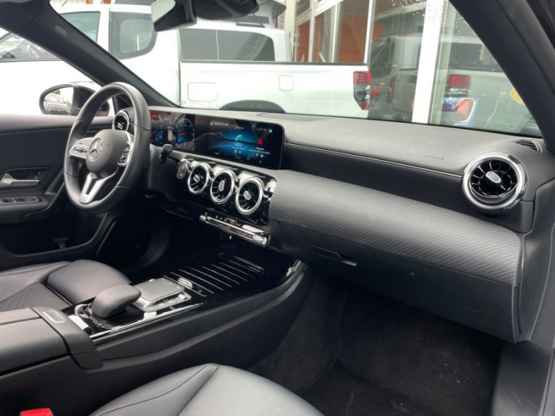 Photo 28 de l'offre de MERCEDES-BENZ CLASSE A IV 180 D 7G-DCT BUSINESS SOLUTION Toit Ouvrant Grand GPS SC 1ère Main à 25950€ chez Mérignac auto