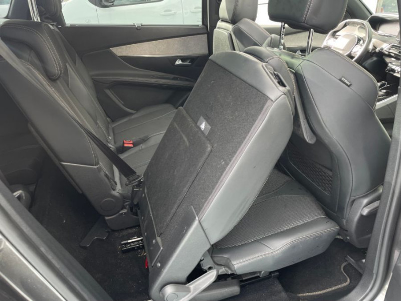 Photo 30 de l'offre de PEUGEOT 5008 II 1.5 BlueHDi 130 EAT8 GT TOE Camera 360° 7PL à 27950€ chez Mérignac auto