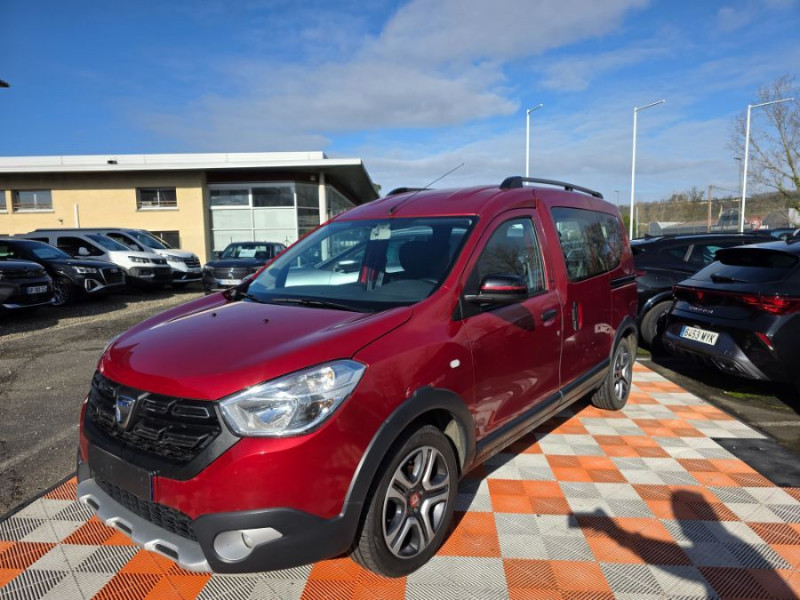 Dacia DOKKER 1.5 DCI 95 STEPWAY GPS Camera 1ère Main DIESEL BORDEAUX METAL Occasion à vendre