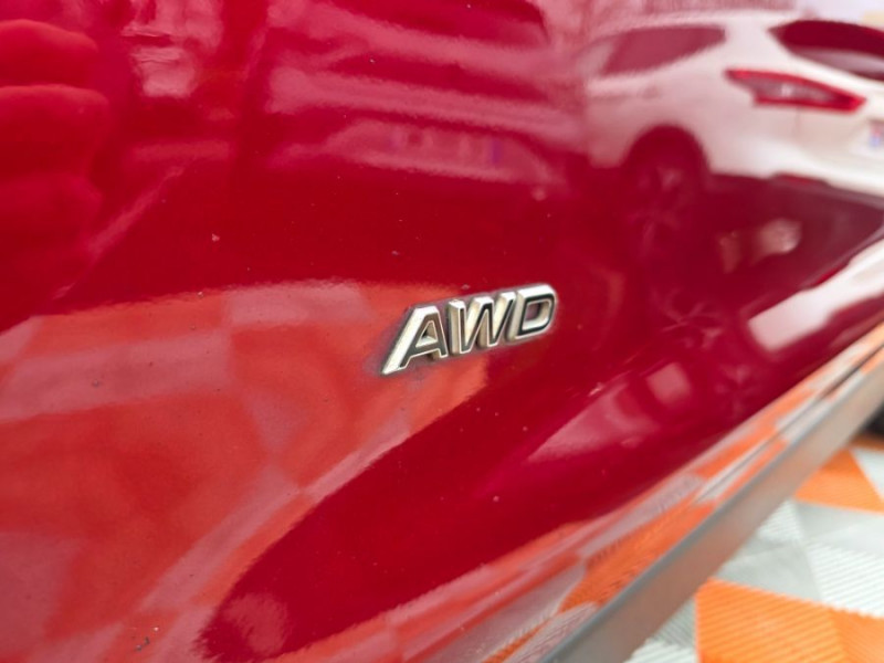 Photo 11 de l'offre de FORD KUGA 2.0 TDCi 180 BVA Powershift 4X4 TITANIUM 4WD Hayon EL. à 18900€ chez Mérignac auto