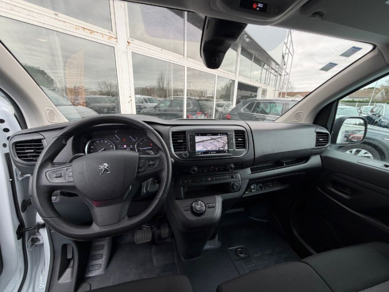 Photo 7 de l'offre de PEUGEOT EXPERT FOURGON 2.0 BlueHDi 145 EAT8 ASPHALT GPS Attel. Galerie 1ère Main 24390.H.T à 24390€ chez Mérignac auto