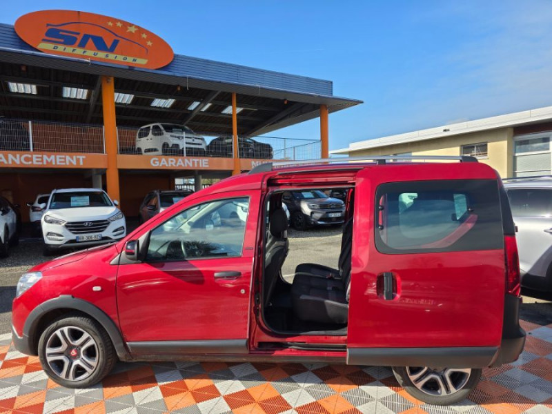 Photo 9 de l'offre de DACIA DOKKER 1.5 DCI 95 STEPWAY GPS Camera 1ère Main à 16490€ chez Mérignac auto
