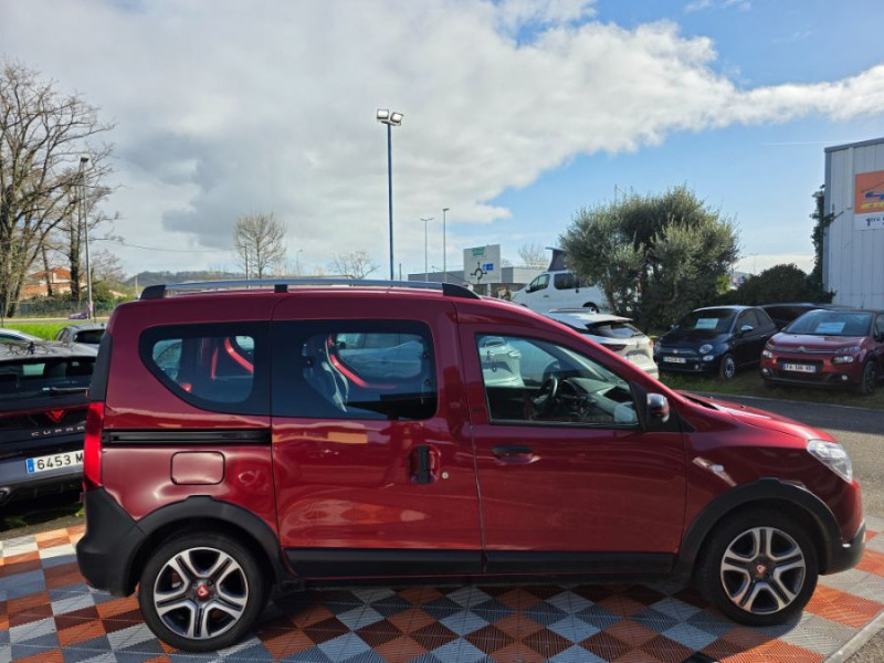 Photo 14 de l'offre de DACIA DOKKER 1.5 DCI 95 STEPWAY GPS Camera 1ère Main à 16490€ chez Mérignac auto