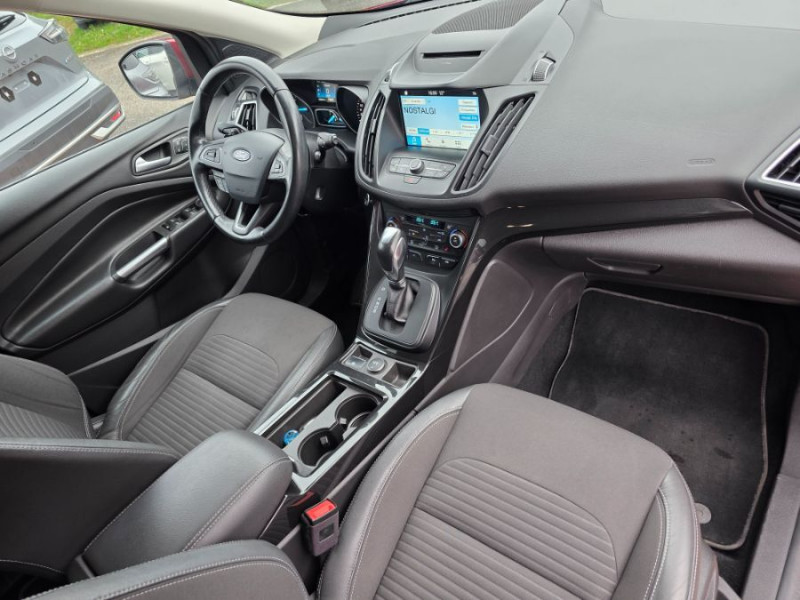 Photo 21 de l'offre de FORD KUGA 2.0 TDCi 180 BVA Powershift 4X4 TITANIUM 4WD Hayon EL. à 18900€ chez Mérignac auto