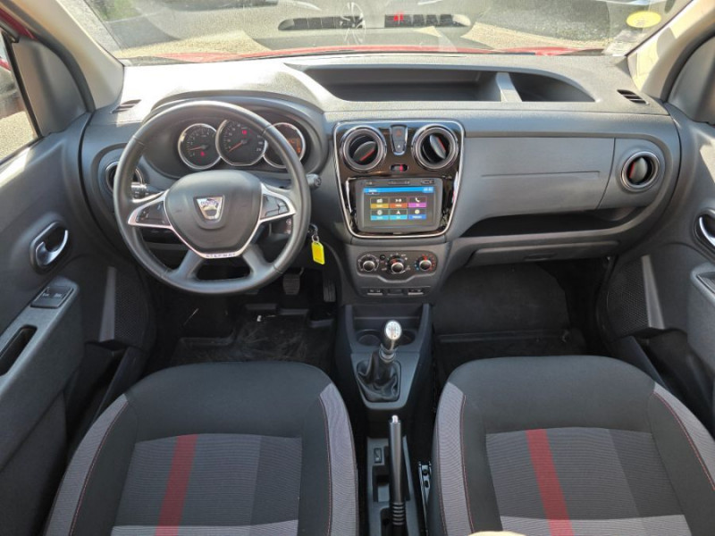 Photo 18 de l'offre de DACIA DOKKER 1.5 DCI 95 STEPWAY GPS Camera 1ère Main à 16490€ chez Mérignac auto