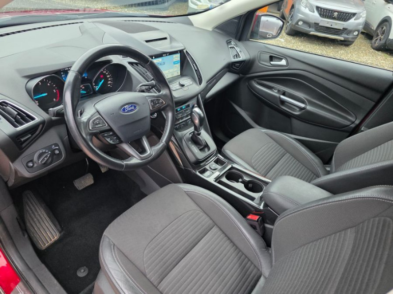 Photo 18 de l'offre de FORD KUGA 2.0 TDCi 180 BVA Powershift 4X4 TITANIUM 4WD Hayon EL. à 18900€ chez Mérignac auto