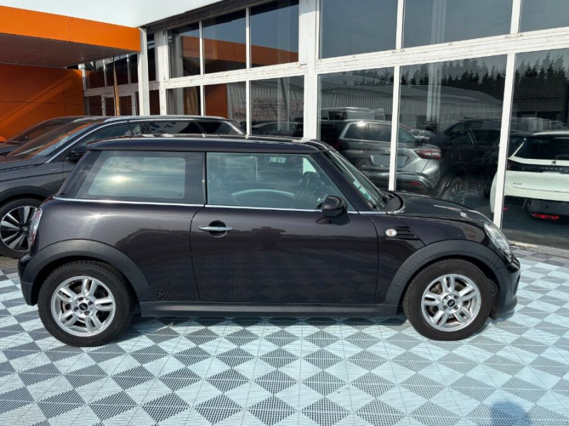 Photo 9 de l'offre de MINI MINI III ONE 1.6 98 BVA 3P CUIR TOIT Ouvrant Radars à 10890€ chez Mérignac auto