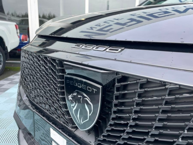 Photo 23 de l'offre de PEUGEOT 3008 HYBRID 145 e-DCS6 ALLURE CarPlay à 30450€ chez Mérignac auto