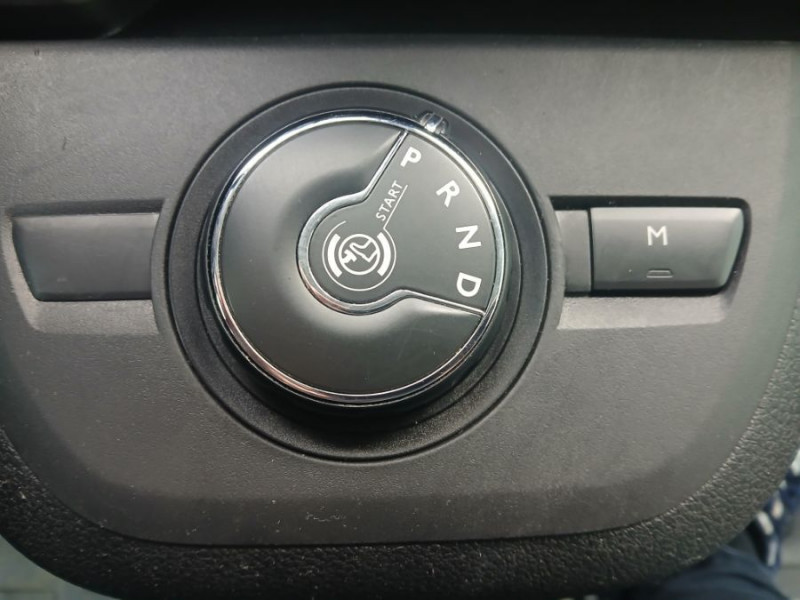 Photo 23 de l'offre de PEUGEOT EXPERT Double Cabine LONG L3 2.0 BlueHDi 180 EAT8 DC 6PL GPS Galerie Attel. 26950.H.T à 26950€ chez Mérignac auto