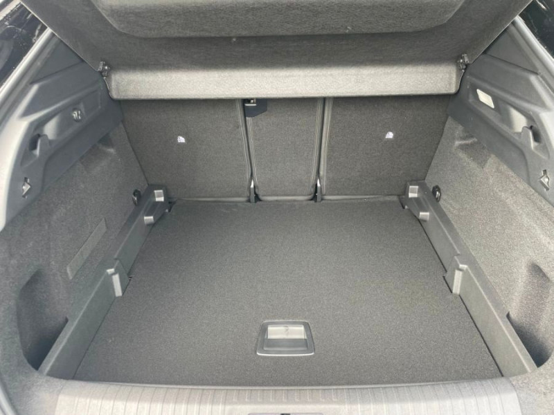 Photo 13 de l'offre de PEUGEOT 3008 HYBRID 145 e-DCS6 ALLURE CarPlay à 30450€ chez Mérignac auto