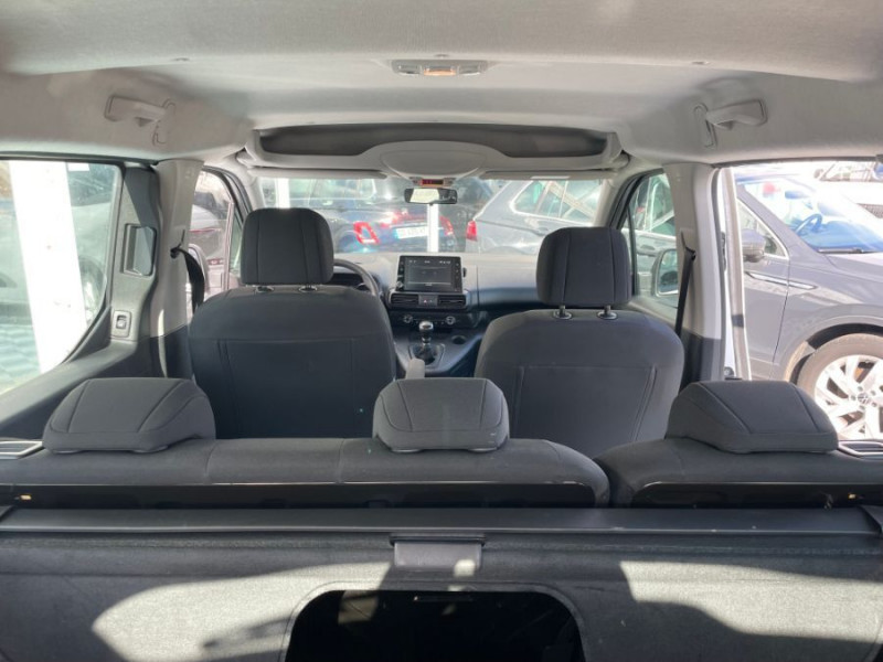 Photo 28 de l'offre de OPEL COMBO LIFE XL LONG 1.2 Turbo 110 BVM6 L2H1 ENJOY GPS Radar 7PL à 19900€ chez Mérignac auto