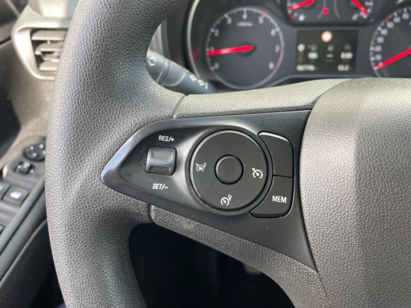 Photo 18 de l'offre de OPEL COMBO LIFE XL LONG 1.2 Turbo 110 BVM6 L2H1 ENJOY GPS Radar 7PL à 19900€ chez Mérignac auto