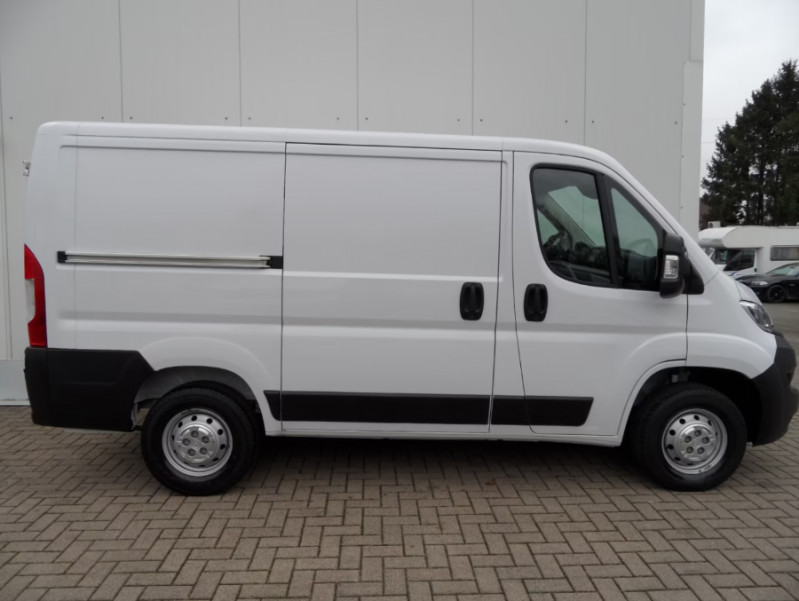 Photo 3 de l'offre de OPEL MOVANO 2.2 BlueHDi 140 BVM6 L1H1 GPS Camera CLIM Auto Ptes 270° 20450.H.T. à 20450€ chez Mérignac auto