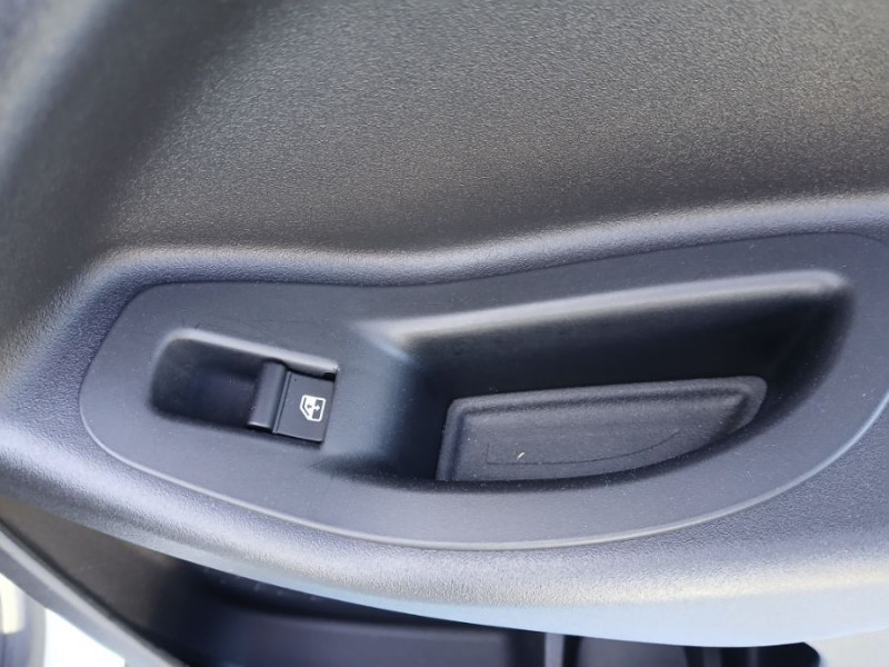 Photo 31 de l'offre de FIAT 500 X 1.5 FIREFLY 130 HYBRID DCT7 CarPlay Camera Radars JA17 à 19450€ chez Mérignac auto