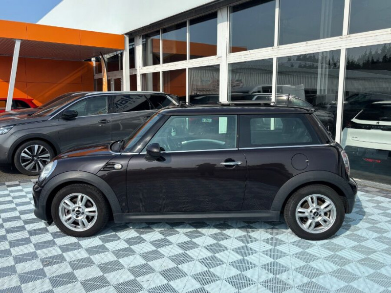 Photo 10 de l'offre de MINI MINI III ONE 1.6 98 BVA 3P CUIR TOIT Ouvrant Radars à 10890€ chez Mérignac auto