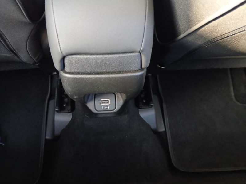 Photo 30 de l'offre de FIAT 500 X 1.5 FIREFLY 130 HYBRID DCT7 CarPlay Camera Radars JA17 à 19450€ chez Mérignac auto