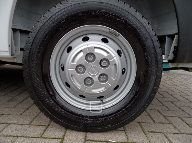 Photo 20 de l'offre de OPEL MOVANO 2.2 BlueHDi 140 BVM6 L1H1 GPS Camera CLIM Auto Ptes 270° 20450.H.T. à 20450€ chez Mérignac auto