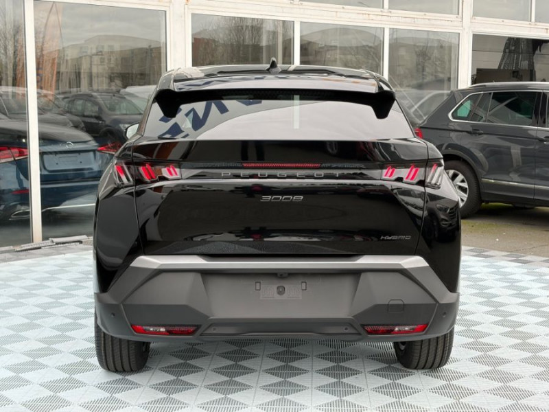 Photo 10 de l'offre de PEUGEOT 3008 HYBRID 145 e-DCS6 ALLURE CarPlay à 30450€ chez Mérignac auto