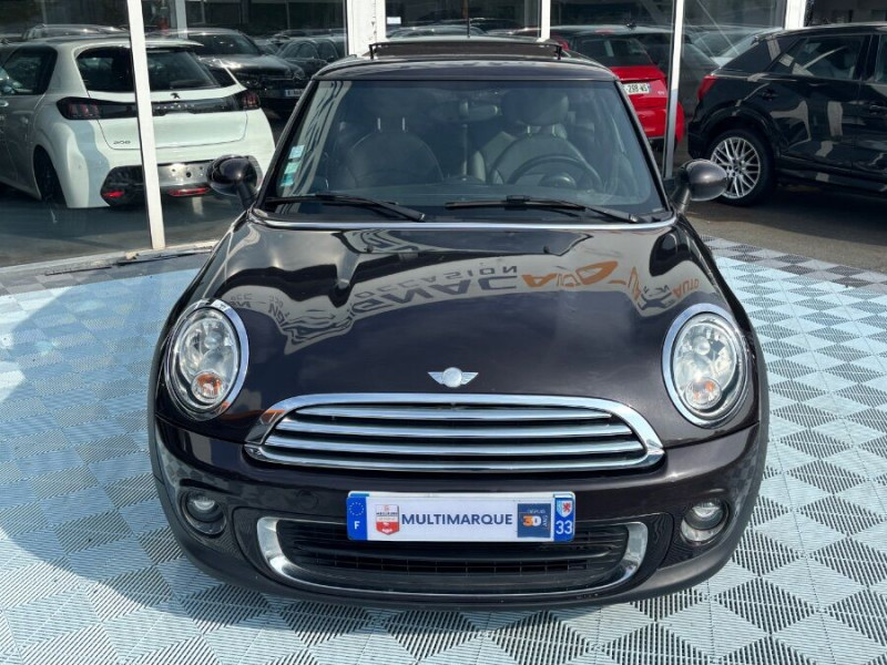 Photo 6 de l'offre de MINI MINI III ONE 1.6 98 BVA 3P CUIR TOIT Ouvrant Radars à 10890€ chez Mérignac auto