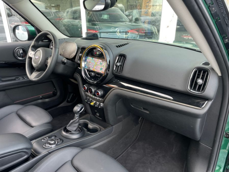 Photo 28 de l'offre de MINI COUNTRYMAN New (F60) HYBRID ELECT. ALL4 220cv BVA6 COOPER SE PREMIUM PLUS TOIT Ouvrant Options... à 31990€ chez Mérignac auto