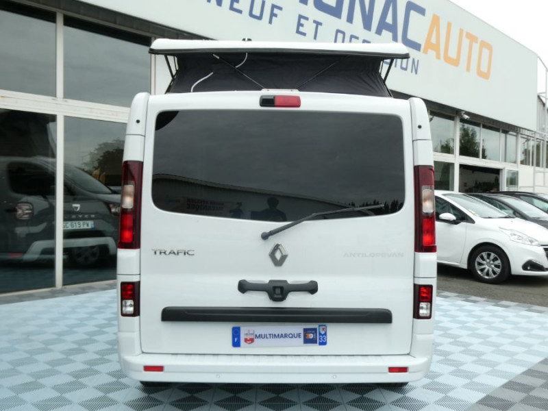 Photo 16 de l'offre de RENAULT TRAFIC VAN ANTILOPE VAN Aménagé FLEX 5 Millénium 2.0 DCi 150 BVM6 L1 5PL Attel+Pte Vélo à 59900€ chez Mérignac auto