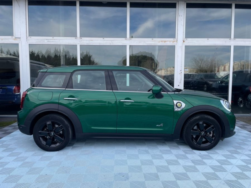 Photo 13 de l'offre de MINI COUNTRYMAN New (F60) HYBRID ELECT. ALL4 220cv BVA6 COOPER SE PREMIUM PLUS TOIT Ouvrant Options... à 31990€ chez Mérignac auto