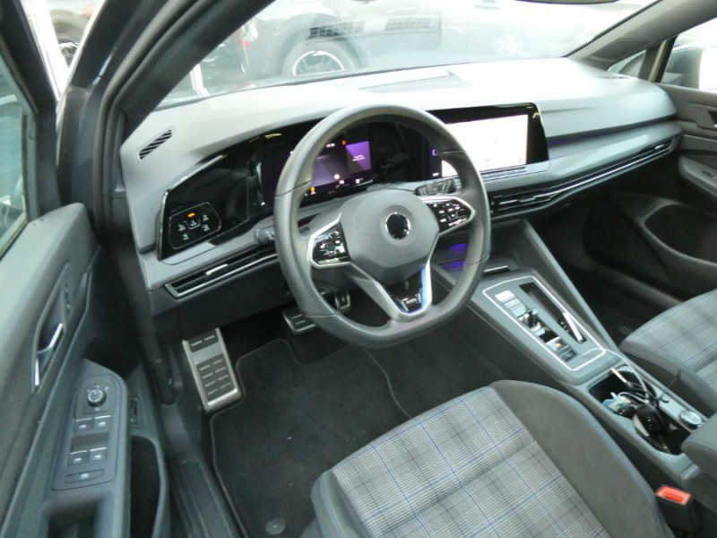 Photo 14 de l'offre de VOLKSWAGEN GOLF VIII 1.4 HYBRID 245 GTE GPS Cockpit ACC SC LED+ Privacy Glass 1ère Main à 27890€ chez Mérignac auto