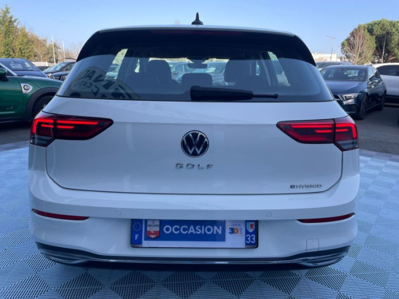 Photo 11 de l'offre de VOLKSWAGEN GOLF VIII 1.4 HYBRID 204 STYLE GPS Camera ACC LED+ 1ère Main à 25950€ chez Mérignac auto