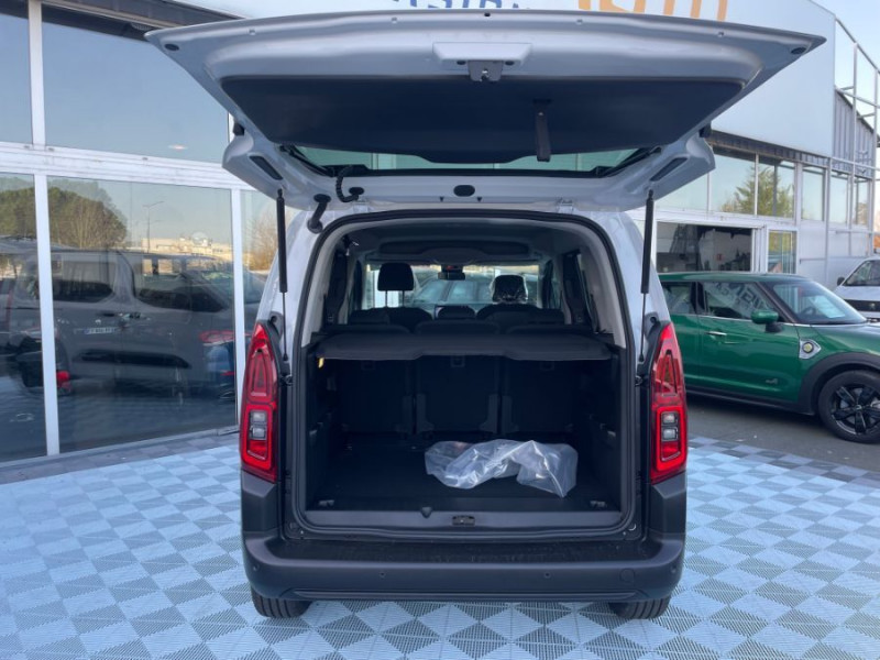 Photo 28 de l'offre de CITROEN BERLINGO 1.5 BlueHDi 130 EAT8 N1 MAX Camera 3 Sièges Arr. à 27450€ chez Mérignac auto