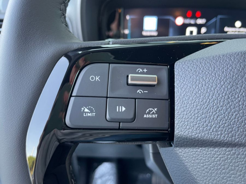 Photo 20 de l'offre de CITROEN BERLINGO 1.5 BlueHDi 130 EAT8 N1 MAX Camera 3 Sièges Arr. à 27450€ chez Mérignac auto